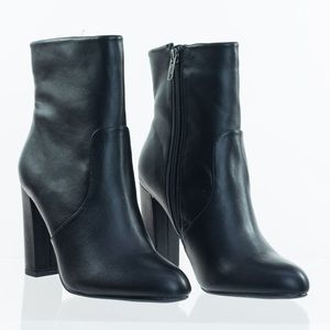 Wild Diva Roman Chunky Heel Bootie